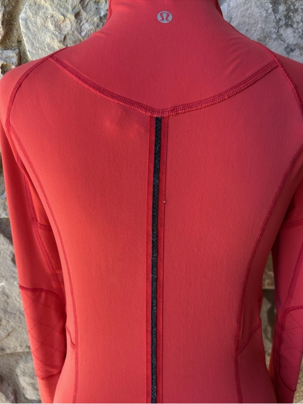 Lululemon Half Zip Pullover Jacket Size 6 Orange Red Quilted Long Sleeve EC - Picture 12 of 12